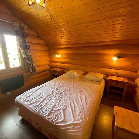 En Rondin 8 Pers. Avec Sauna, Et Garage, Pres Telecabine Et Navette A Praloup 1500 - Fr-1-165a-126 Chalet *